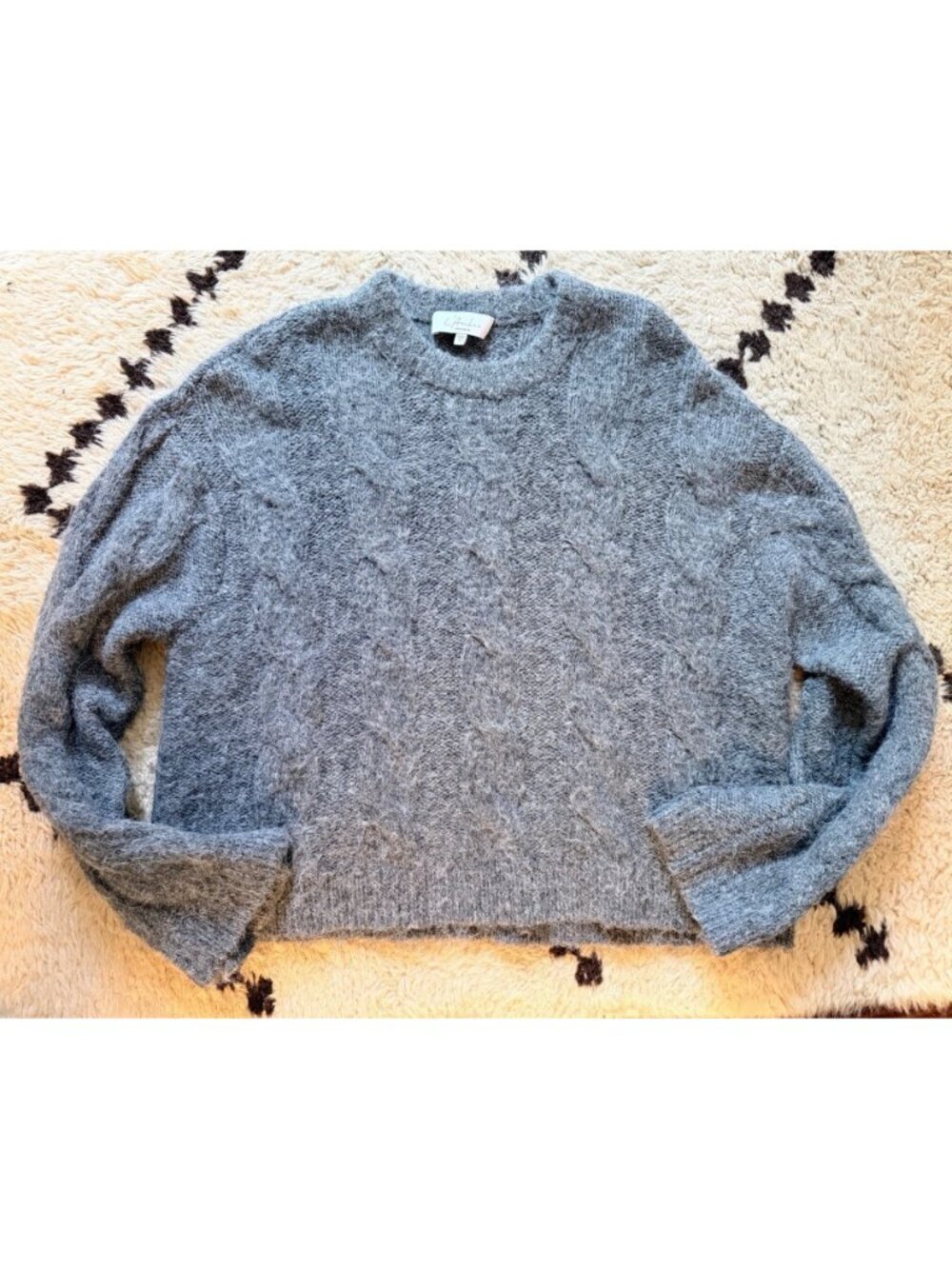 L'Academie Adria Charcoal Gray Cable Knit Sweater Medium - Picture 6 of 7